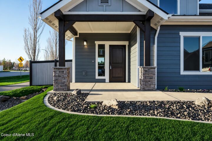 Property Photo:  693 W Monashee Ln  ID 83835 