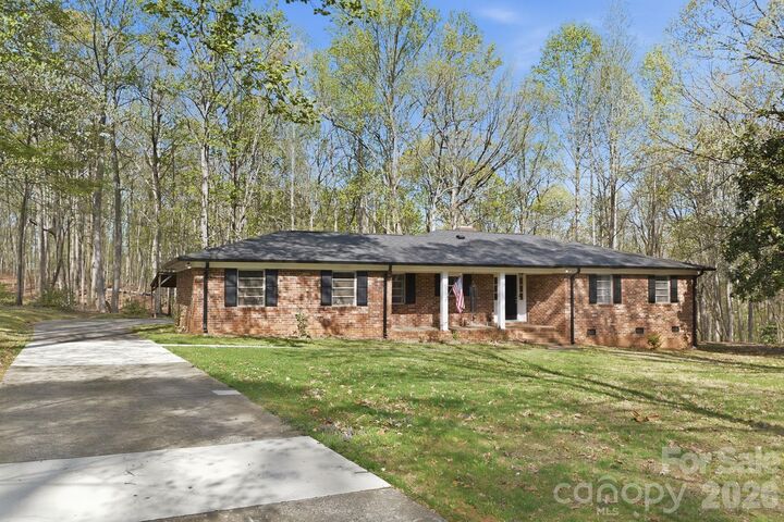 Property Photo:  11715 Timber Ridge Road  NC 28213 