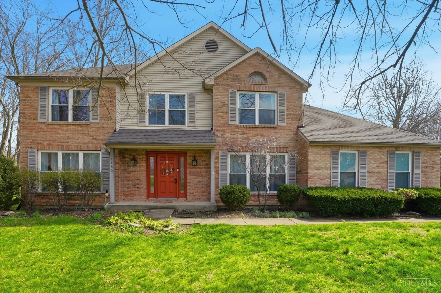 Property Photo: 1160 Ivy Farm Way OH 45102