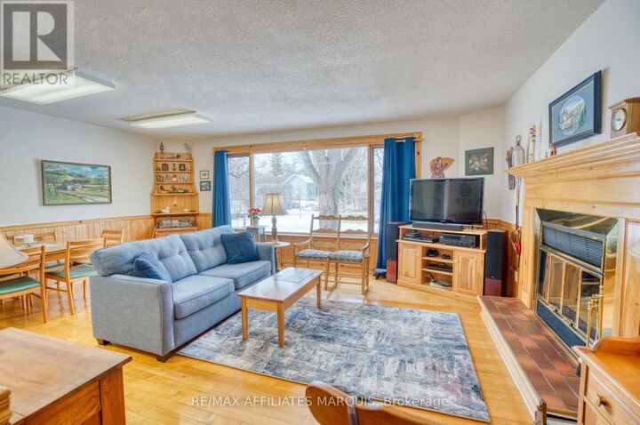 Property Photo: 34 Church Street ON K0G 1X0
