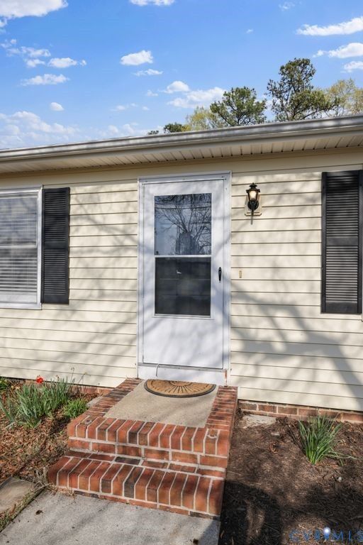 Property Photo:  8505 Broadway Avenue  VA 23228 