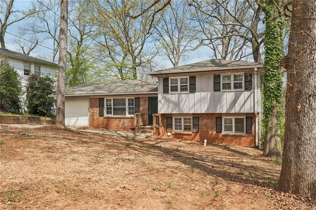 Property Photo:  2491 Crestdale Circle SE  GA 30316 