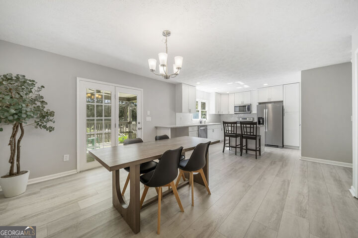 Property Photo:  1296 Mohawk Drive NW  GA 30043 