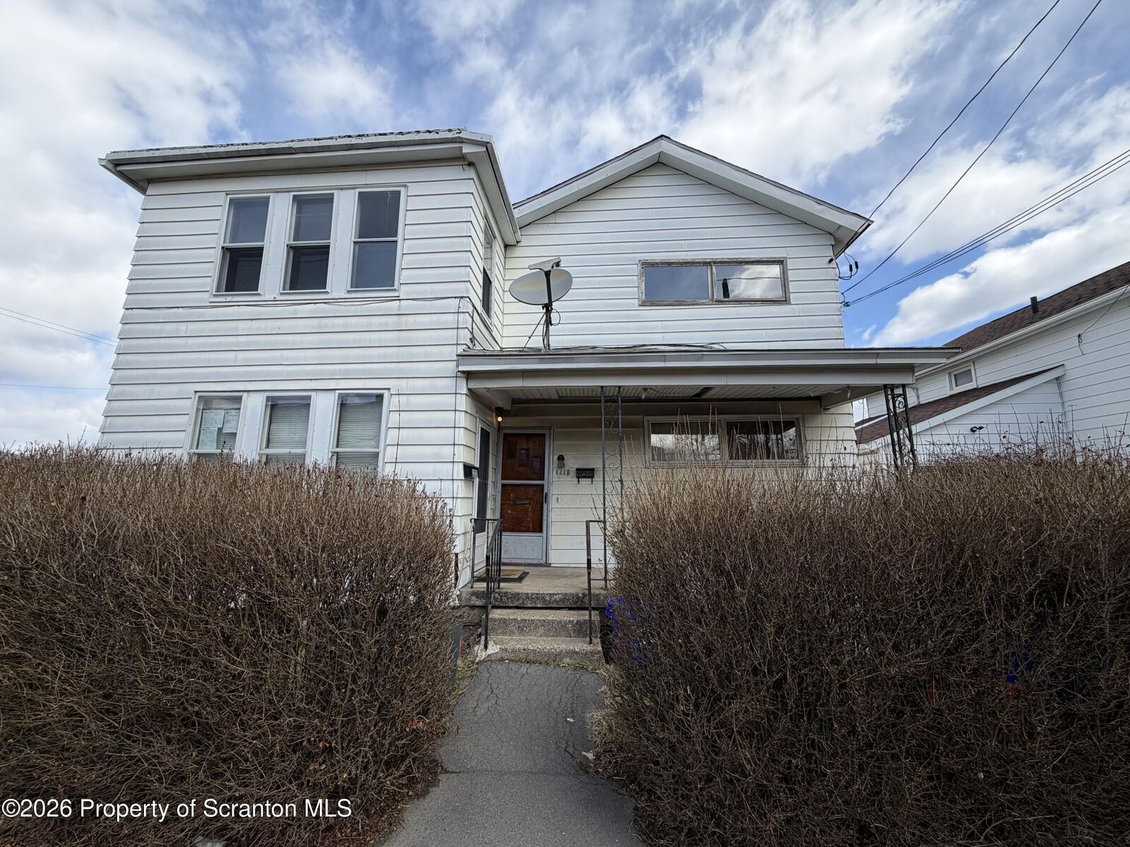 Property Photo:  1010 Eynon Street  PA 18504 