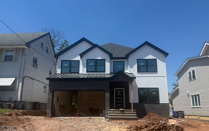 Property Photo:  72 Hillside Rd  NJ 07208 