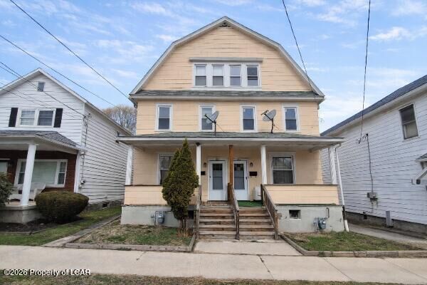 Property Photo: 426 W Union Street PA 18634