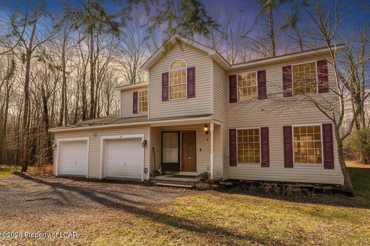 Property Photo: 207 George Drive PA 18610