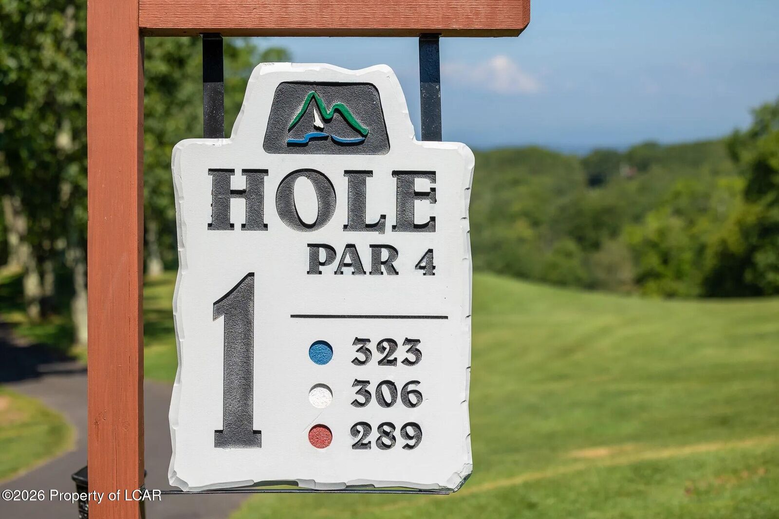 Property Photo: 476 Crooked Stick Lane PA 18202