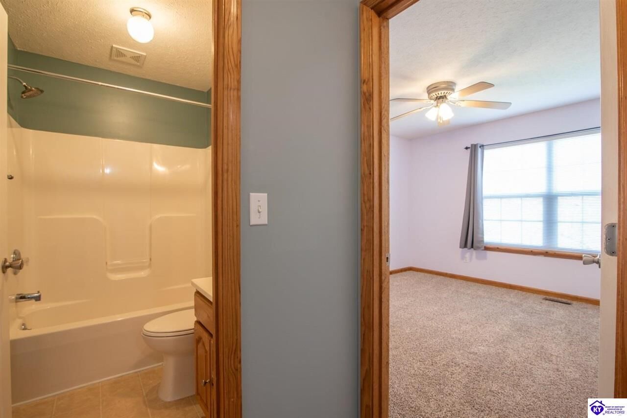 Property Photo: 260 Cassies Way KY 40175