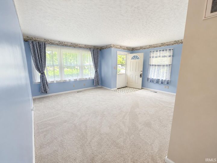 Property Photo:  2559 Sweetser Avenue  IN 47714 