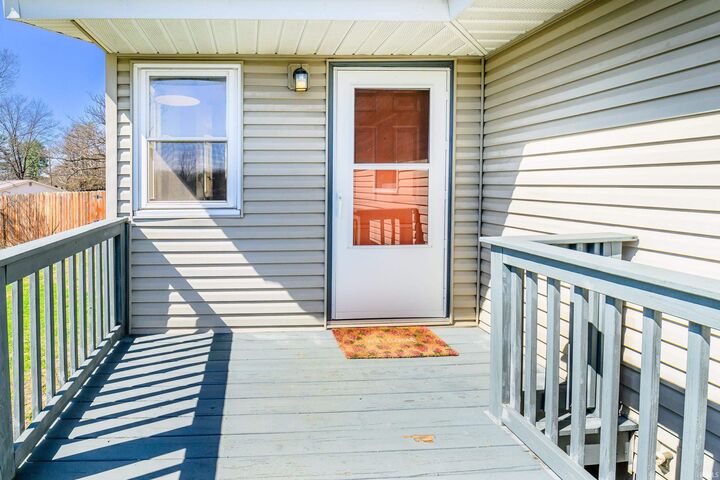 Property Photo: 205 E Sunny Slopes Drive IN 47401