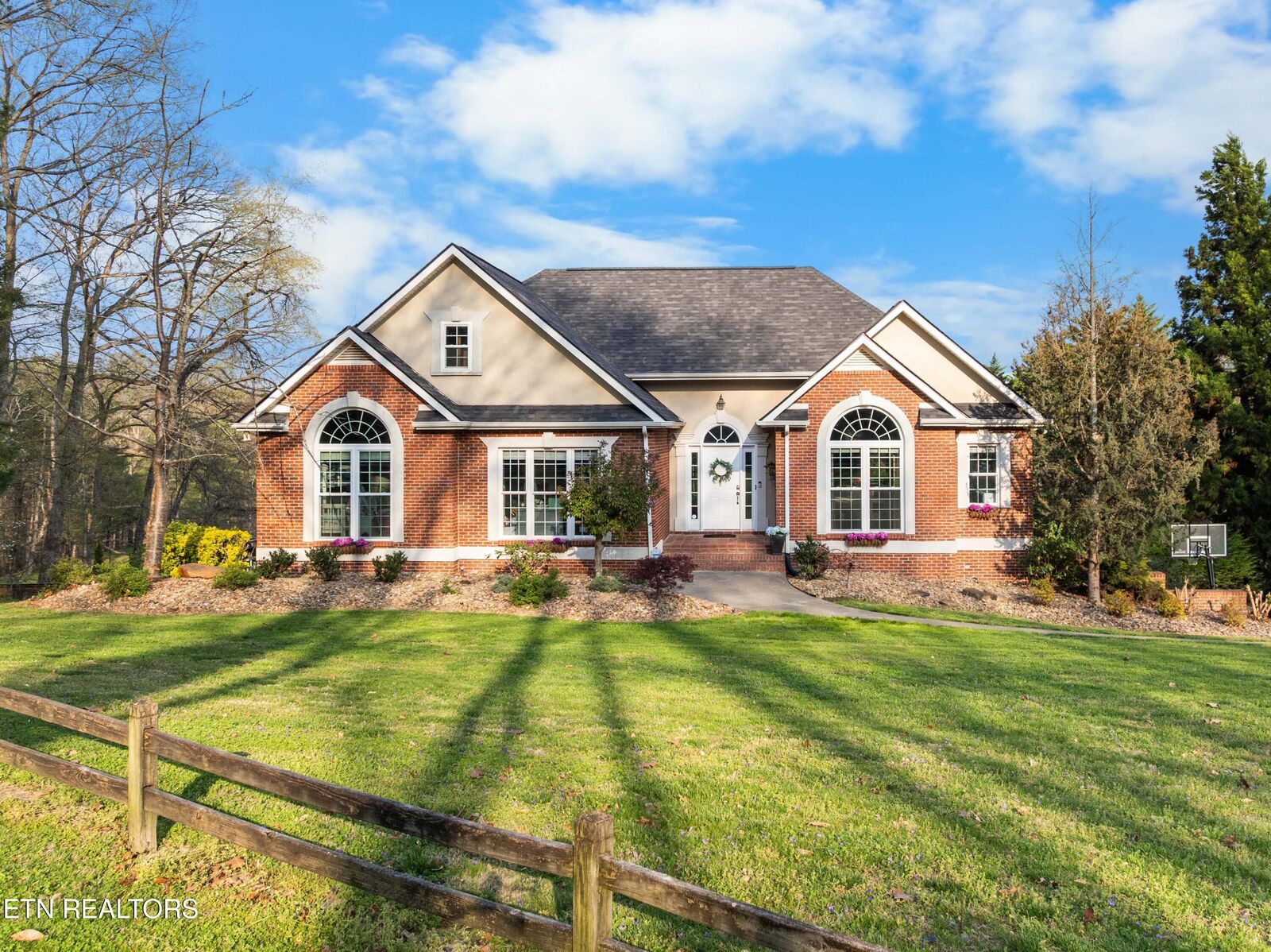 Property Photo: 110 Lower Clear Creek Rd TN 37705