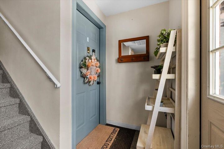 Property Photo:  11 Edmunton E5  NY 11703 