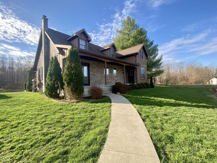 Property Photo:  1149 S 350 E  IN 47872 