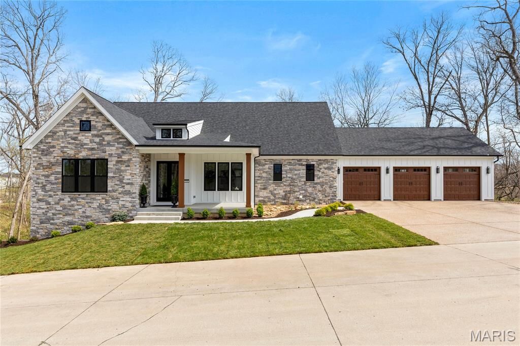 Property Photo: 218 Ella Rose Lane MO 63304