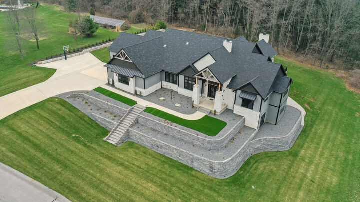 Property Photo: 32170 Bent Oak Trail MI 49120