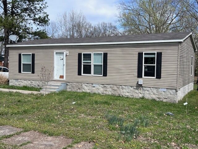 Property Photo:  344 Seba Street  IL 62949 