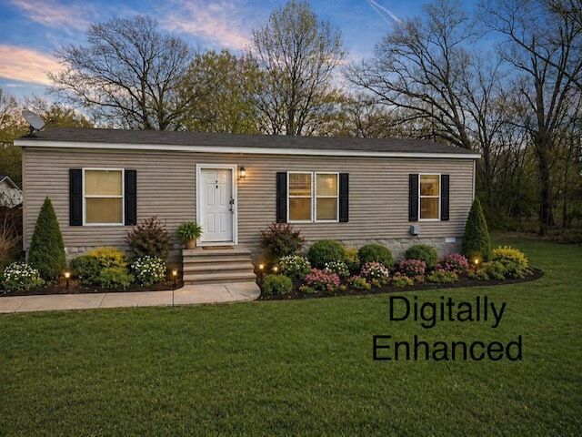 Property Photo:  344 Seba Street  IL 62949 