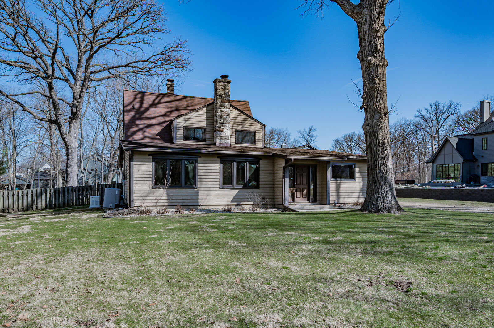 Property Photo:  731 E Gartner Road  IL 60540 