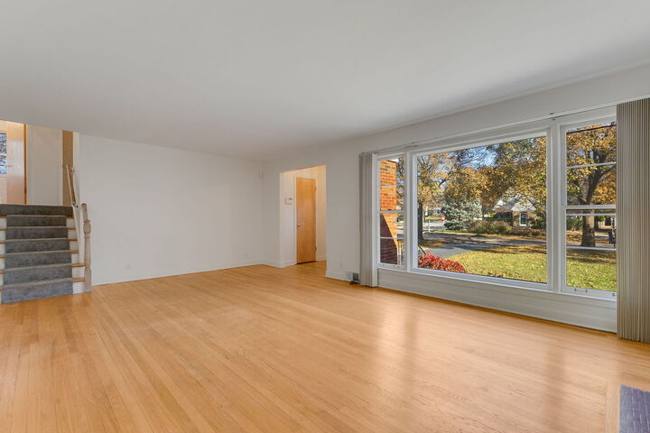 Property Photo:  4700 Central Avenue  IL 60558 