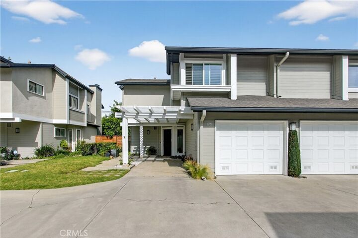 Property Photo:  175 Admiral Way  CA 92627 