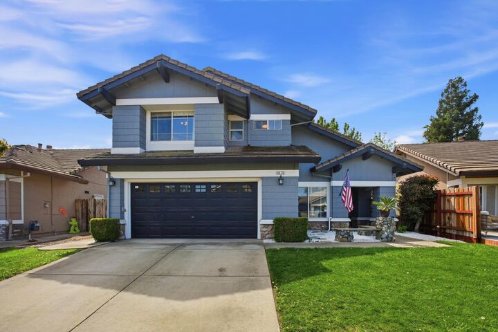 Property Photo: 8870 Mandalay Way CA 95624