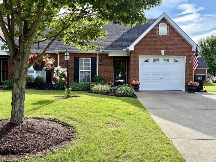Property Photo: 3333 Berryside Dr TN 37128