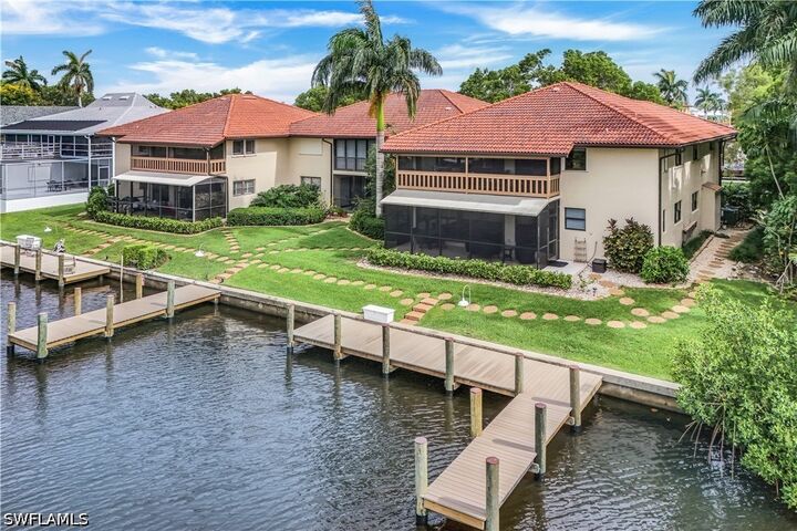 Property Photo:  1390 Chesapeake Avenue 1390  FL 34102 