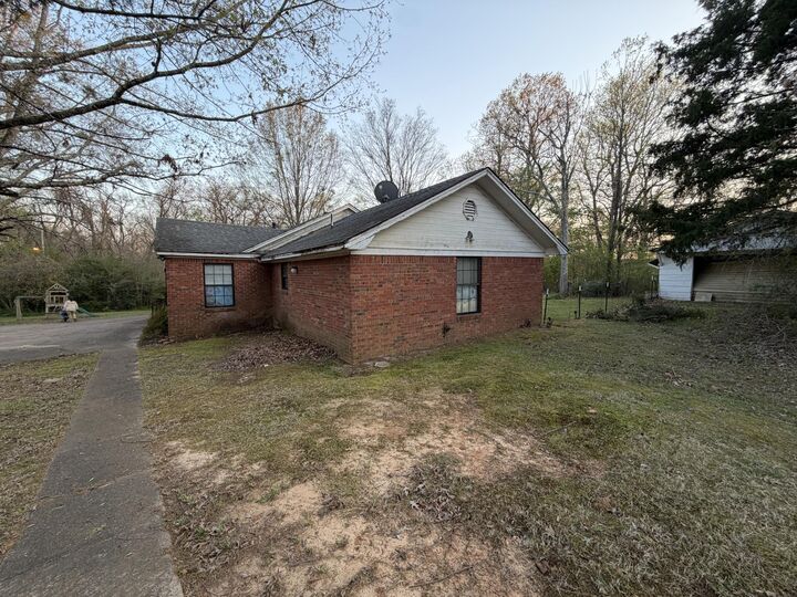 Property Photo: 117 Cr 506 MS 38868