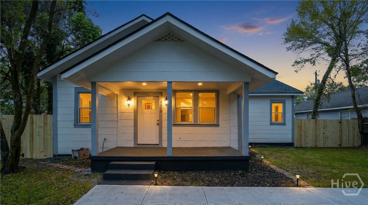 Property Photo: 2403 Mississippi Avenue GA 31404