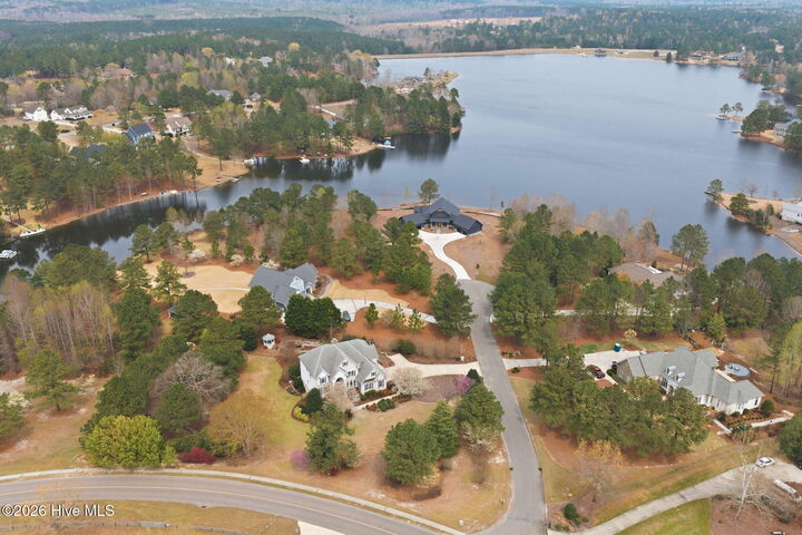 Property Photo: 115 Rachels Point NC 27376