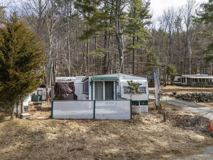 Property Photo:  6 Viewland Court  NH 03809 