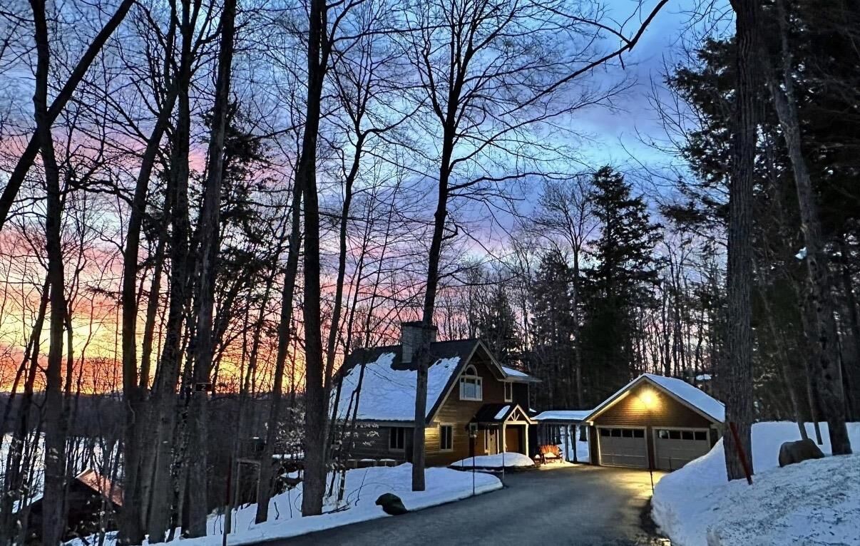 Property Photo: 2 Turner Brae NH 03753