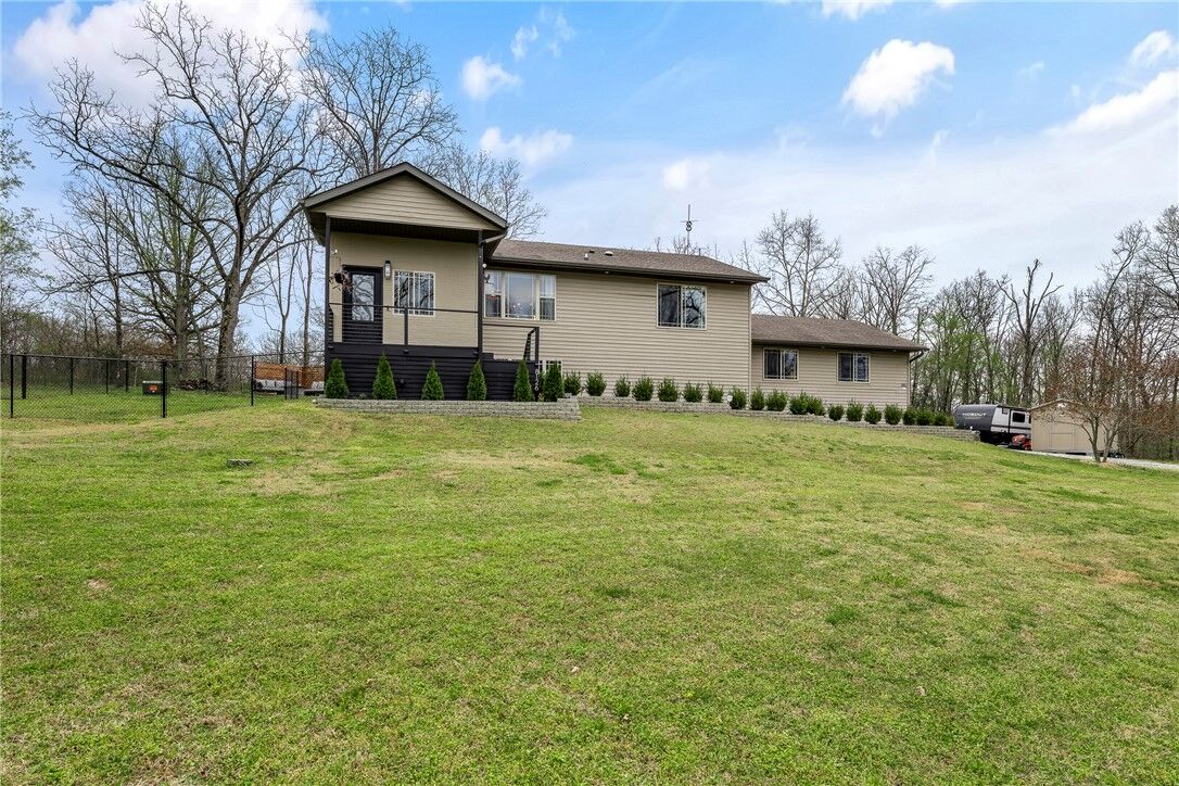 Property Photo: 8126 Blackberry Way AR 72722