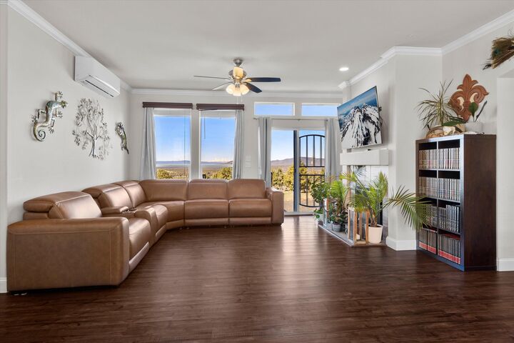 Property Photo: 5172 SE Oswego Road OR 97754