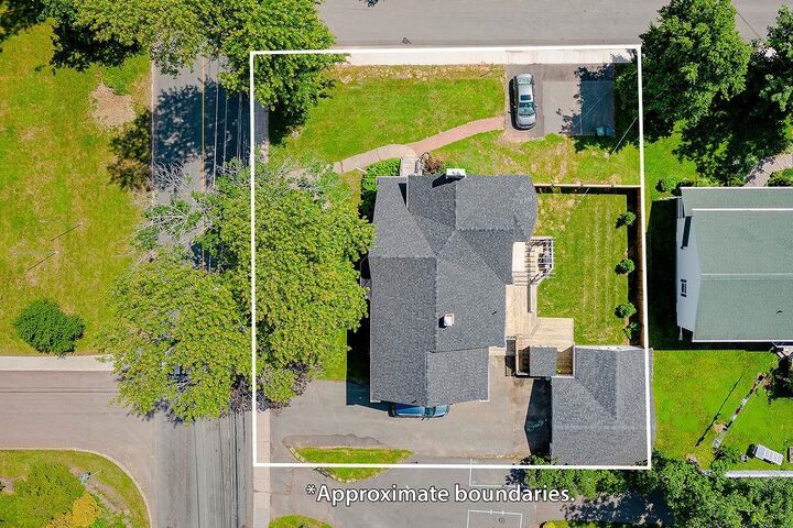 Property Photo:  111/113 North River Road  PE C1A 3K7 