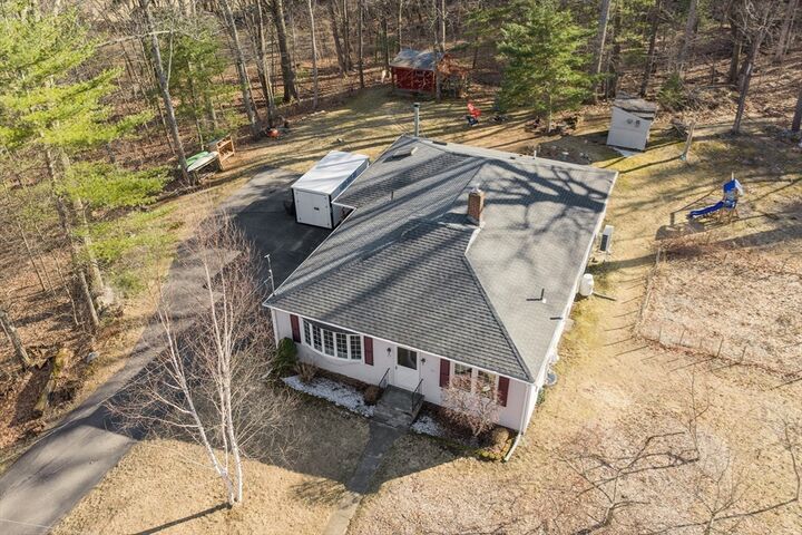 Property Photo:  17 Siani Rd  MA 01542 