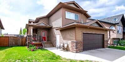 Property Photo: 18 Mackenzie Crescent AB T4L 0B3