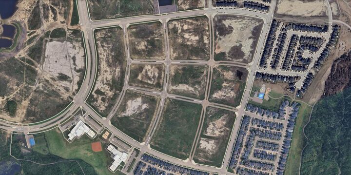 Property Photo:  Plan 1422879 Block 19 Lot 1  AB T9K 0X7 