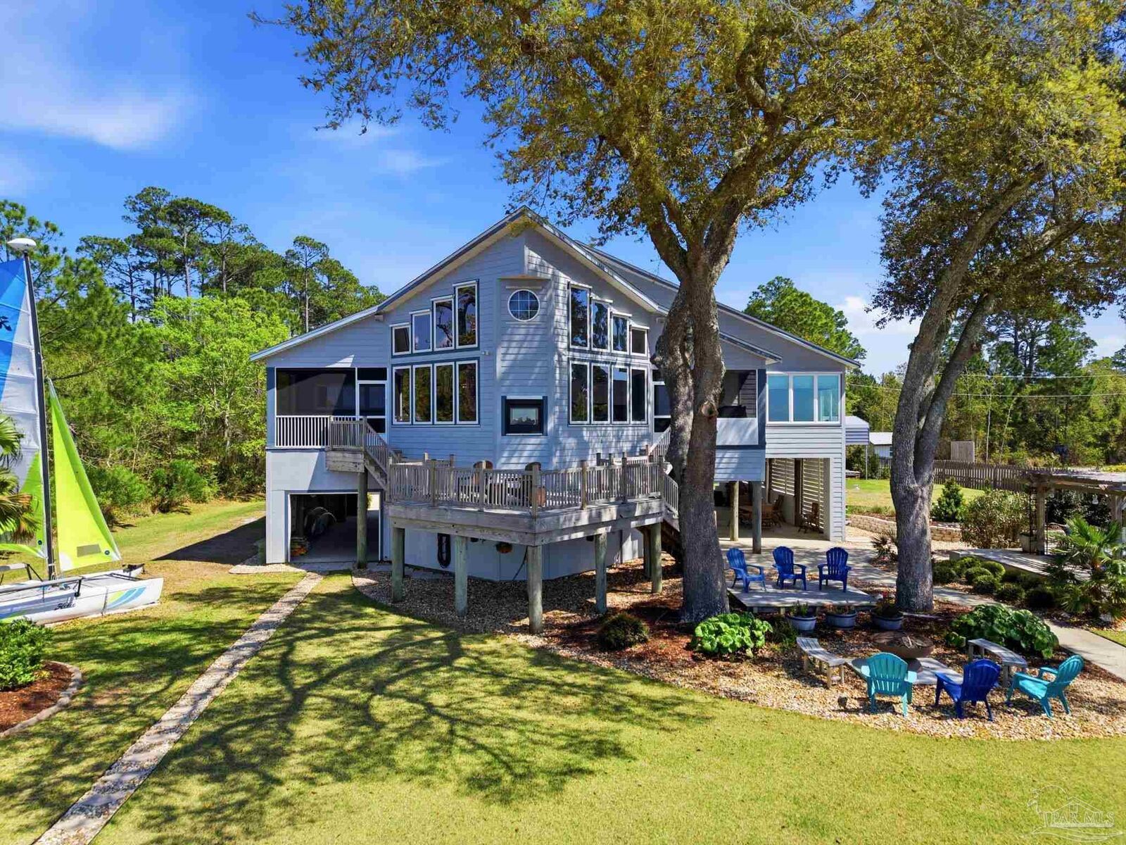 Property Photo:  5556 Michael Dr  FL 32583 