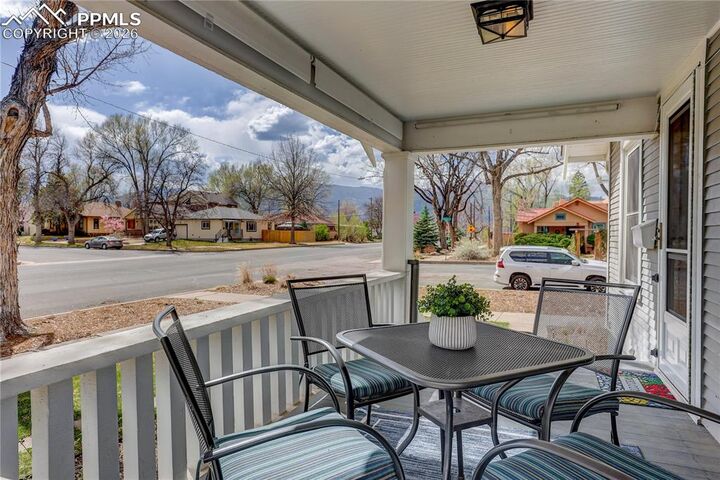 Property Photo: 604 E Espanola Street CO 80907