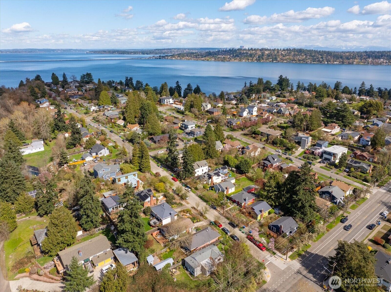 Property Photo:  4225  46th Avenue S  WA 98118 