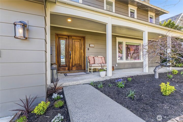 Property Photo:  1013  Glenwood Avenue  WA 98801 