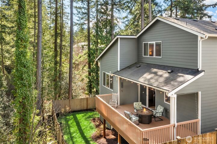 Property Photo: 11815 26th Drive SE WA 98208