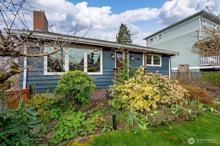 Property Photo: 8451 40th Avenue SW WA 98136