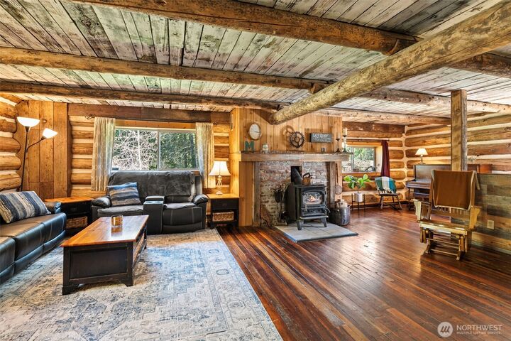 Property Photo:  15920  Peacock Hill Avenue NW  WA 98332 