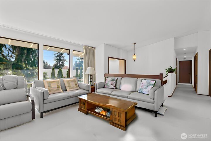 Property Photo:  12213  Densmore Avenue N B  WA 98133 