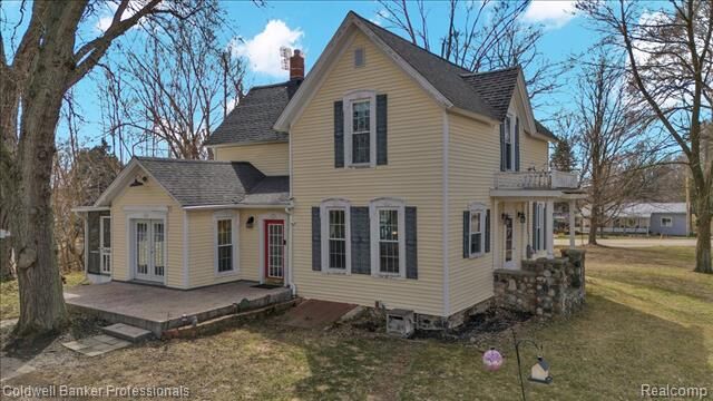 Property Photo: 205 S Lake Pleasant Road MI 48412