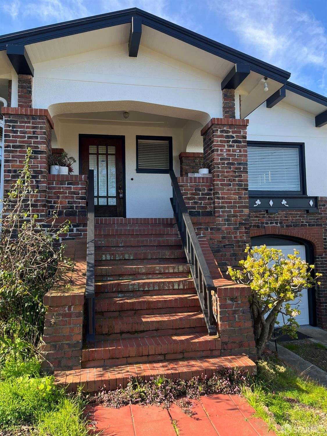 Property Photo: 1479 16th Avenue CA 94122