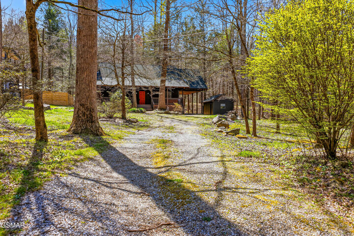 Property Photo: 4432 E Scenic Drive TN 37738